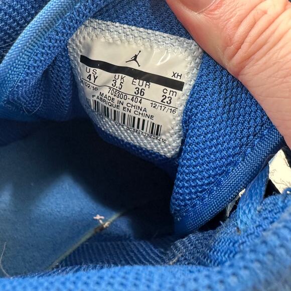 Nike Air Jordan 1 Retro High Top Blue Suede Sneaker 4 Youth - Picture 13 of 16